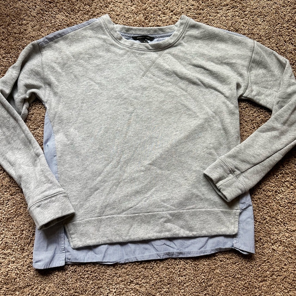 Banana Republic Heather Gray Crewneck Sweater